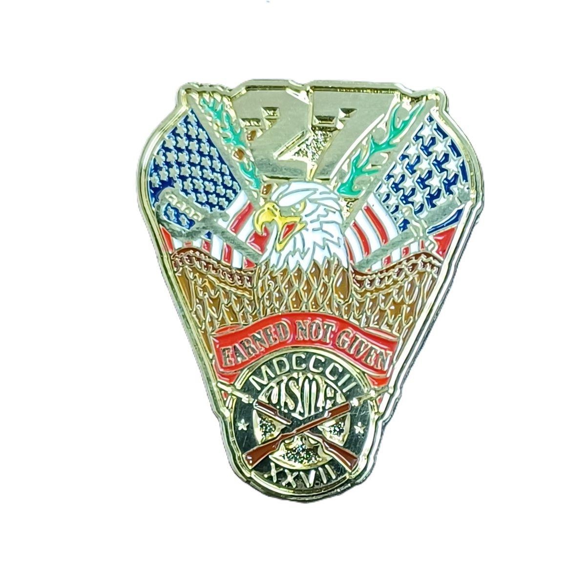 Class of 2027 Crest Lapel